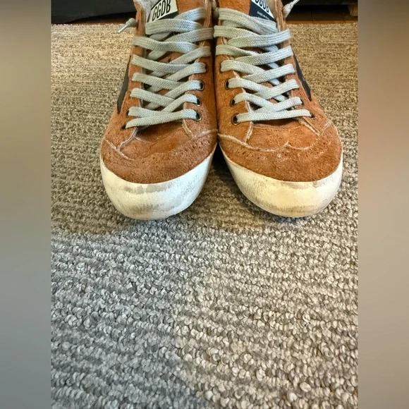 Golden Goose - Picture 6 of 8